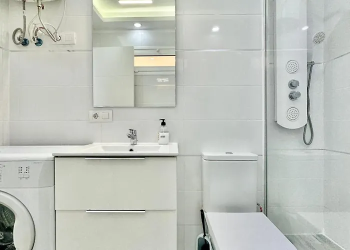 Torres De Yomely - M9g *