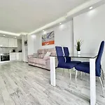 Torres De Yomely - M9g 아파트 *